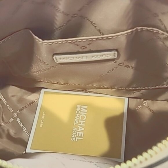 SALE! ✅ NWT Michael Kors Houston LG Zip Crossbody Bag ✨NWT - Picture 5 of 13